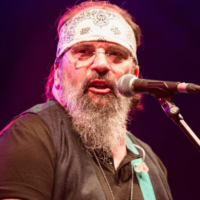 Steve Earle – 51 Years of Songs & Stories