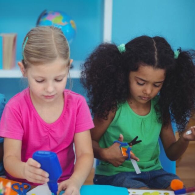 Saturday Kids’ Club: Ocean Gems Crafts